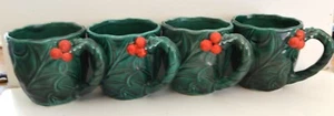 Vintage Lefton Green Holly Berry Christmas Punch Mugs set of 4 - Picture 1 of 3