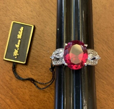 Anillo Butler FAC Colección 5ta Avenida “Rockin Red” Talla 9 Marcado FAC Foto 1 de 4