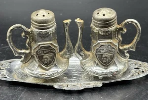 Oklahoma Souvenir Salt & Pepper Shaker [Made In Japan] - Picture 1 of 5
