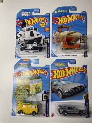 HotWheels Screen Time Lot of 4, Mickey Mouse, TMNT, Flintstones, Back TTF - Image 1 of 4