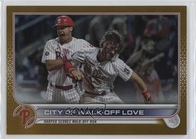 2022 Topps Series 1 Gold Foil Bryce Harper Checklist #321 - Image 1 of 2