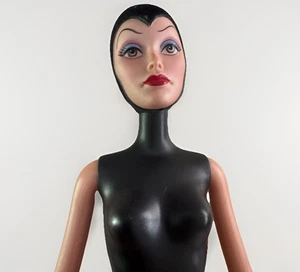 Disney Signature Collection Evil Queen Puppe 1999 Gelenkarme Schneewittchen Vintage - Bild 1 von 9