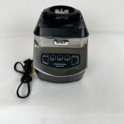 Base de motor licuadora profesional Ninja NJ600 1000 vatios solo probada Foto 1 de 4