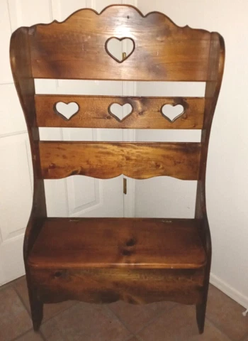 VINTAGE 1960'S COUNTRY FARMHOUSE KNOTTY PINE SETTLE BENCH WITH STORAGE Cover