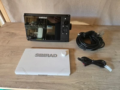 Simrad Cruise 7 GPS Chartplotter  7" Head Unit w/ Accessories NICE - Image 1 of 4