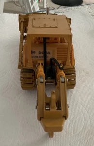 Yonezawa Toys Komatsu D455A Bulldozer The Killdozer Model 1:50 Diecast - Picture 1 of 7