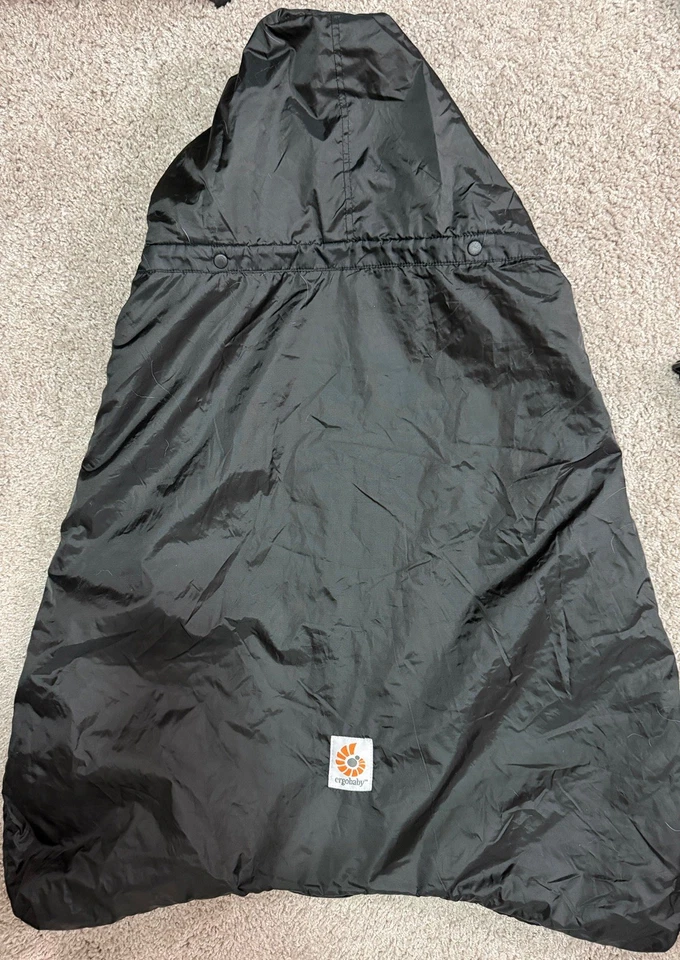 Черный чехол для переноски ребенка от дождя и ветра Ergobaby WCW2NL - Изображение 1 из 4