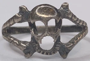 VTG Sterling 925 Skull Crossbones Steampunk Brutalist Biker Chic Ring SZ 6.25 - Picture 1 of 9