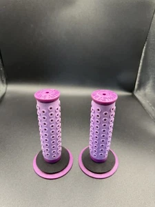 Oakley B-1B BMX Purple/Pink Grips - Picture 1 of 5