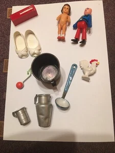 Konvolut Puppenhausspielzeug Teilw. DDR und Früher - Bild 1 von 6