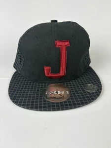 Nike Air Jordan Baseball Hat Big J embroidered Fitted Black/Red Sz Youth - Picture 1 of 5