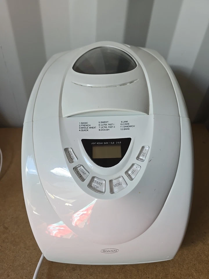 Máquina de pan Swan Sb1010 blanca  Foto 1 de 4