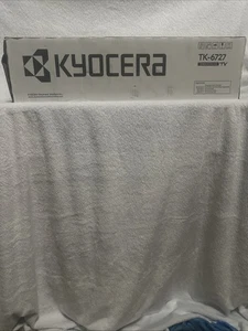 2 oryginalne czarne tonery Kyocera TK-6727 (1T02NJ0US0) Zestaw zapieczętowanych pudełek - Zdjęcie 1 z 2
