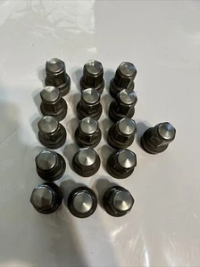 2017-2019 FORD F250 F350 F450 16 PCS LUG NUTS SUPER DUTY STAINLESS STEEL OEM - Picture 1 of 4