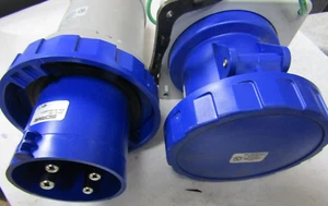 ✌ NEW SCAME EUREKA 60 AMP SCM460C9W BLUE PLUG 3P 4W 3 PHASE 250V WITH SCM460R9W - Picture 1 of 5