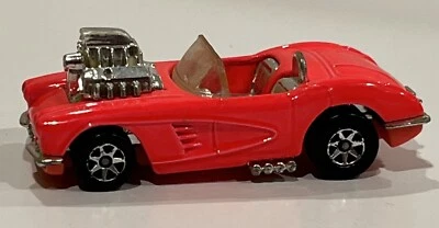 1994 Hot Wheels '58 Corvette Coupe Hot Pink 1995 Model Series - Image 1 of 4