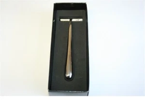 *Navaja de afeitar de metal de alta resistencia para hojas Gillette Schick Wilkinson Super Trac II Plus - Imagen 1 de 8