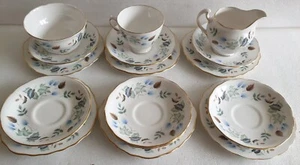 COLLECTION OF COLCLOUGH TEAWARE PLATES,MILK JUG,SUGAR BOWL,SAUCERS + CUP(x16) - Picture 1 of 14
