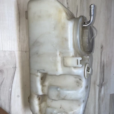 Mercedes Benz 560SEL 560SEC 300SE 300SE 88-91 Washer Reservoir OE 1268690820 - Image 1 of 4