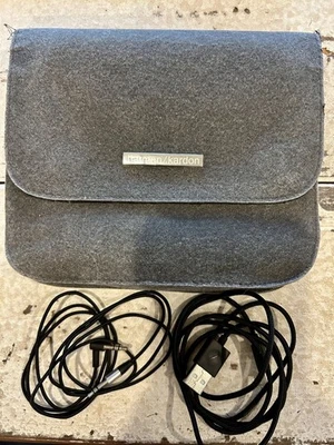 Harman Kardon Soho Bluetooth Wireless or Wired  Headphones. Read Info.  - Image 1 of 4