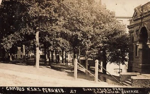 LP46 Peru Nebraska Campus N.S.N.S. RPPC 1909 Postcard - Imagen 1 de 2