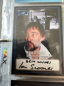 DOCTOR WHO SERIES 2 TRADING AUTOGRAPH CARD AU12 IAN SCOONES DESIGNE STRICTLY INK - Picture 1 of 1