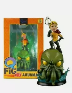 EXCLUSIVE AQUAMAN AND CTHULHU Q-FIG MAX FIGURINE-SDCC 2016 - Picture 1 of 9