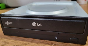 Unidad interna de DVD±RW LG Electronics GH22NS40 22x SATA 5,25 pulgadas negra - Imagen 1 de 4