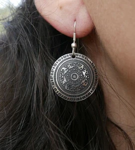 Silberfarbenes Metal Bollywood Hippie Ethnische Ohrringe Hänger Bhilai Indien - Bild 1 von 2