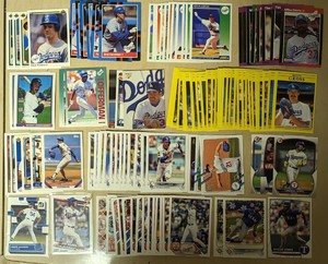 La Dodgers 100+ Card Lot Team Sets Kershaw BellingerBetts Freeman Piazza Lux