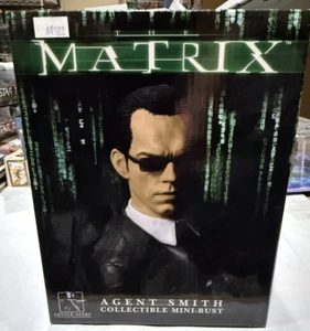 Agent Smith Collectible Bust #751/7000 - Gentle Giant Matrix with COA SEALED - Picture 1 of 11