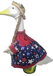 Concrete or Plastic Porch Yard Goose Clothes Dress July 4th Patriotic Holidays - Picture 1 of 3