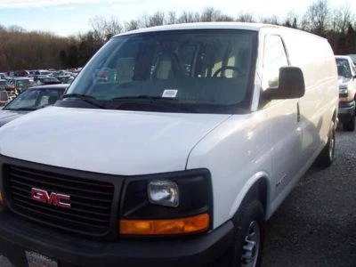 Husillo/nudillo delantero izquierdo del conductor para furgoneta Express 2500 03-16 451039 Foto 1 de 4