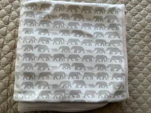 Manta bebé ELEFANTES TEJIDO HERRAJES RESTAURACIÓN BEBÉ Y NIÑO - Imagen 1 de 4