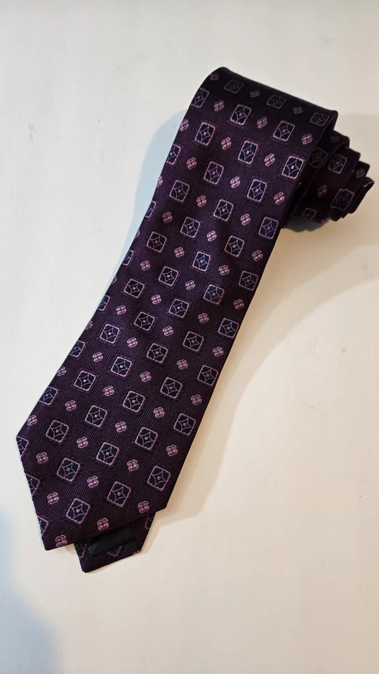 Corbata Joseph Abboud Seda Hecha en EE. UU. Borgoña Patrón Geométrico Para Hombre Clásica Usada en Excelente Condición Foto 1 de 4