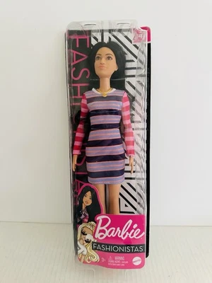 Barbie Fashionistas Muñeca Hispana #147 Vestido a Rayas 2019 Nuevo Foto 1 de 4