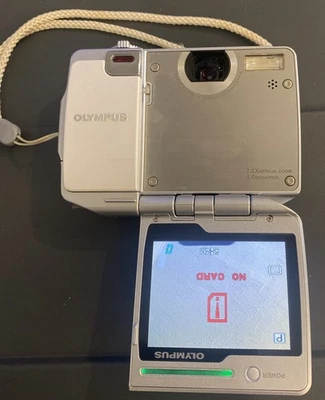 Cámara digital Olympus IR-500 blanca plateada zoom óptico 2,8 probado batería nueva Foto 1 de 4