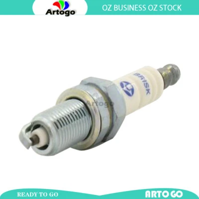 Motorcycle Spark Plug For Suzuki VZ800 Marauder 1997-2000 2001 2002 2003 2004 - Imagem 1 de 3