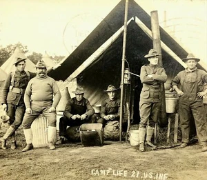 1909 RPPC US Army Soldaten 27th US Infantry Camp Life Kartoffelschälen Postkarte - Bild 1 von 3