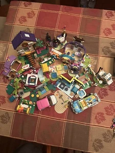 Lego Friends viel Zubehör, Häuser, Fahrzeuge ohne Minifiguren - Bild 1 von 9