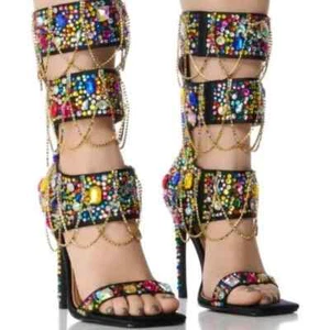 SANDALIA AZALEA WANG " CAPAS DE LONDRES" MULTI EMBELLECIDO (Nueva) - Imagen 1 de 5