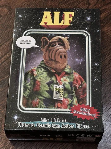 SDCC 2023 SDCC 2023 NECA Cosmic Con ALF Action Figure Exclusive Cover