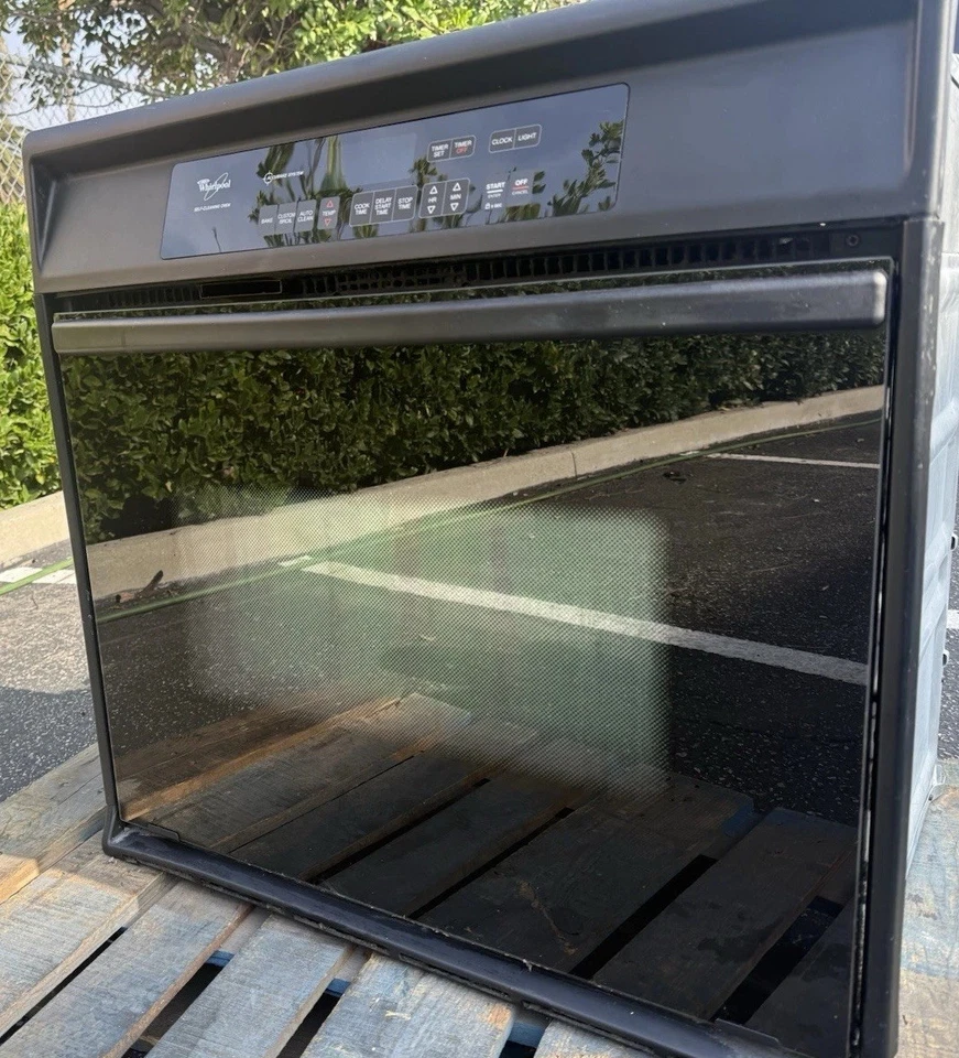 Whirlpool электрическая настенная духовка встроенный одиночный духовка б/у духовка цифровой управления черный - Изображение 1 из 4