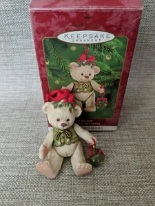 Hallmark Ornament 2nd In The Gift Bearers Series 2000 Holding Mistletoe - Picture 1 of 6