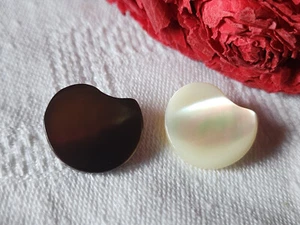 Collection duo boutons vintage en nacre pied 1,5 sur 1,6 cm à pied G8B - Foto 1 di 3