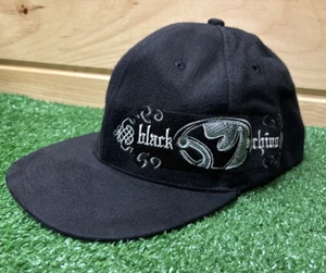 Cappello nero rinoceronte ricamato nero con fascia elastica uomo M/L - Foto 1 di 13