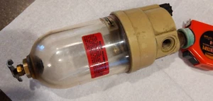 C.A. NORGREN CO. L12-200-OPLA SCHMIERSTOFFGEBER 150 PSIG MAX TEMP 125 FMAX EINLASS - Bild 1 von 7