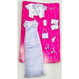 Barbie Fashion Avenue 2001-Charm "Lovely in Lilac" 28128 Asst. 25702 COMPLETO - Foto 1 di 2