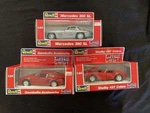 Set of 3 - Vintage Revell 1:24 Scale Die Cast Shelby 427 Cobra Red - Picture 1 of 2