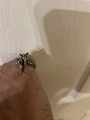 Sterling Silver Two 2 3D Giraffe Hugging Ring Size 4.75ish - Image 1 of 4